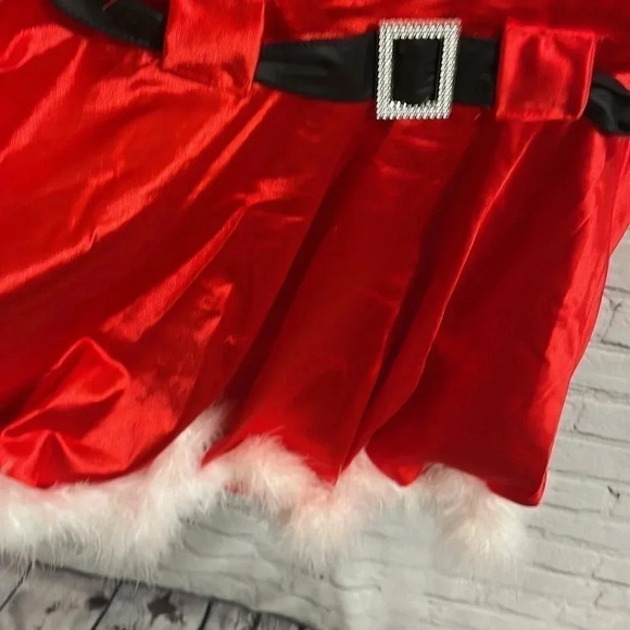 Pucker Up Red Fur Trimmed Mrs.Clause Nightgown - Picture 6 of 12